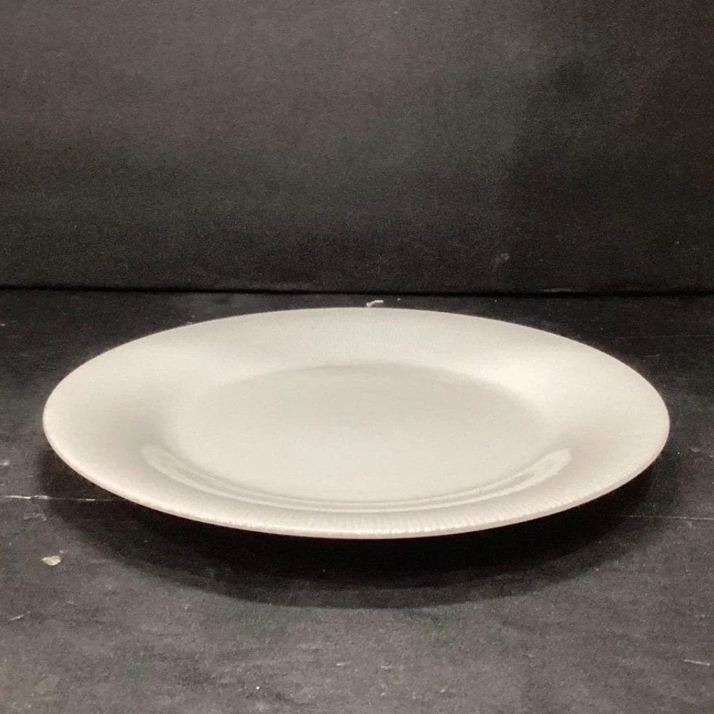 Ascot Japan White Porcelain‎ Dinner Plate, Vintage Ribbed Fine China Dinnerware